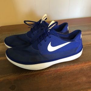 Nike ⭐️ tennis shoes